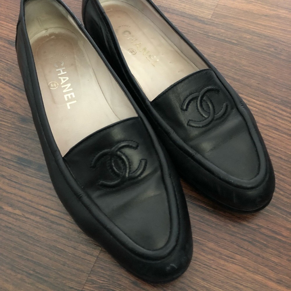 Chanel Black Leather CC Heeled Loafers 9 1/2